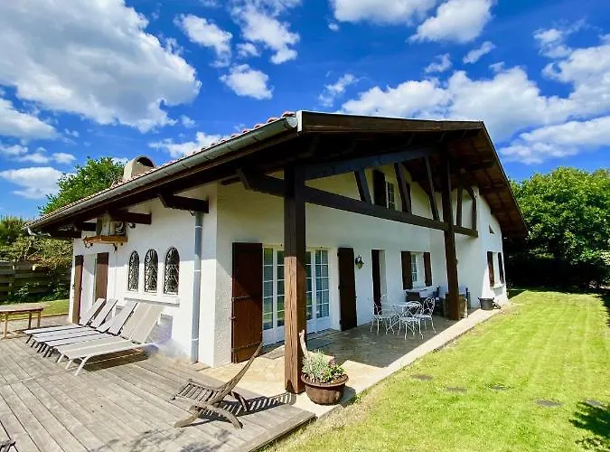 Maison Au Calme Avec Piscine