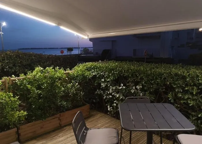 Appartement Marin Avec Terrasse Vue Sur La Mer