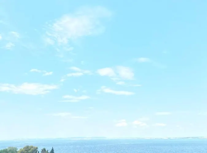 T4 jolie vue avec jaccuzzi