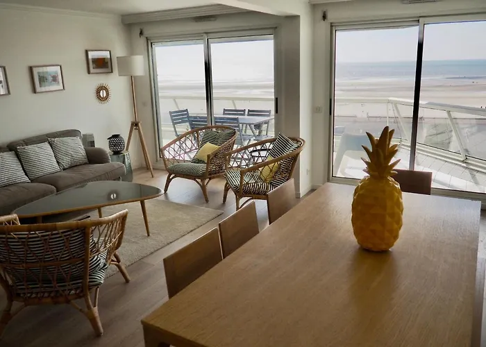 Appart T4 lumineux avec terrasse vue mer