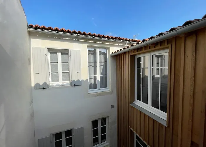 Grand appartement ancien en centre ville