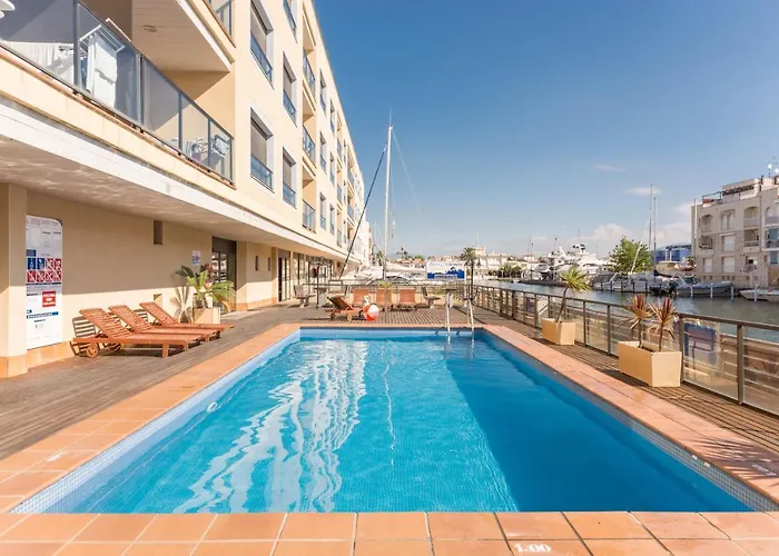  Pierre & Vacances Empuriabrava Marina