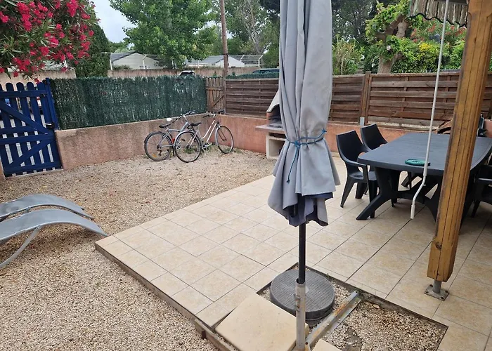 Maison A Vias 300M De La Plage