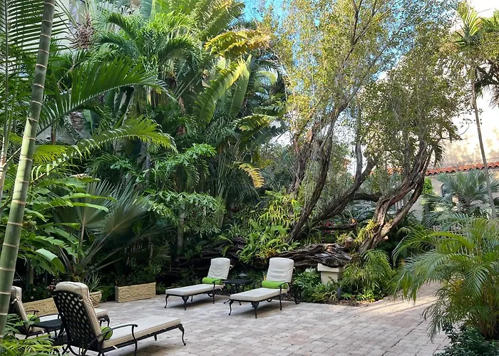 Blue Orchid Apartment-Palm Beach-Pool