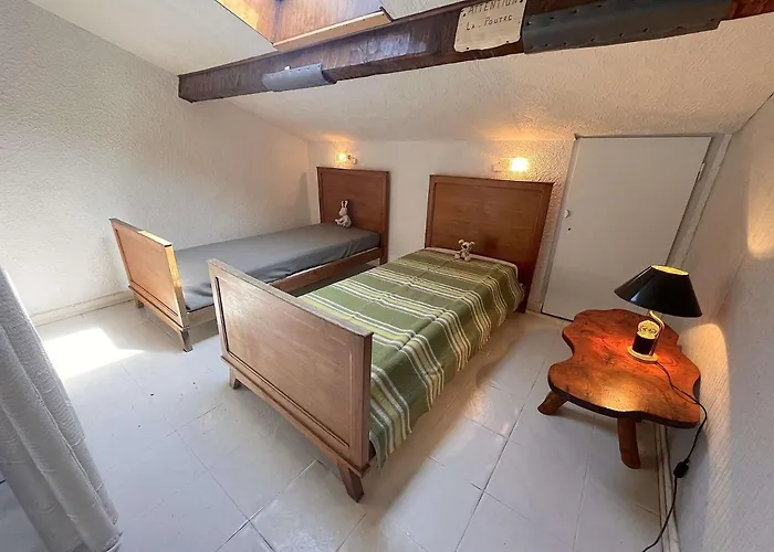 Appartement 2 Pieces Avec Mezzanine, Terrasse Et Parking, A 500M De La Plage - Frejus - Fr-1-226A-42