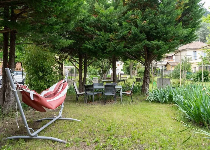 Alexandra Apartments