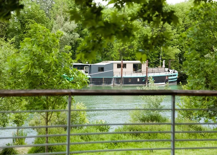 Évasion entre Paris, Disneyland et bords de Marne