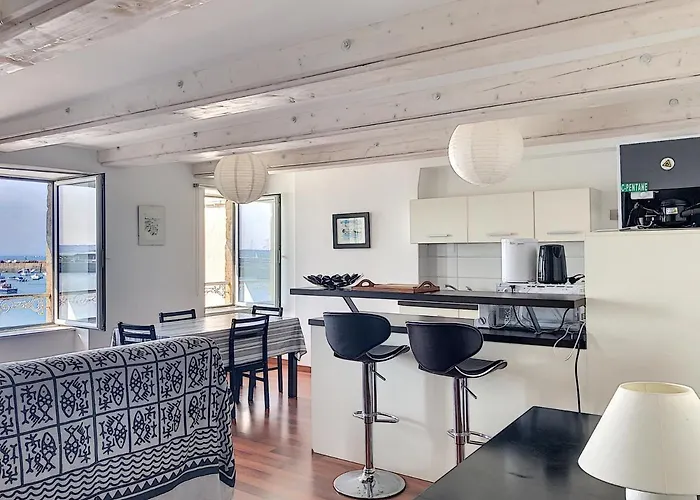 Appartement Granville, 2 Pieces, 2 Personnes - Fr-1-361-88