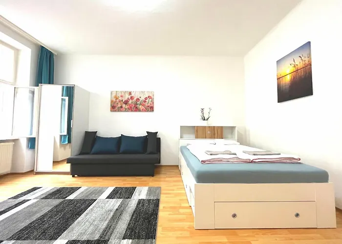 Pension de Famille 7Brunnen Beds & Rooms