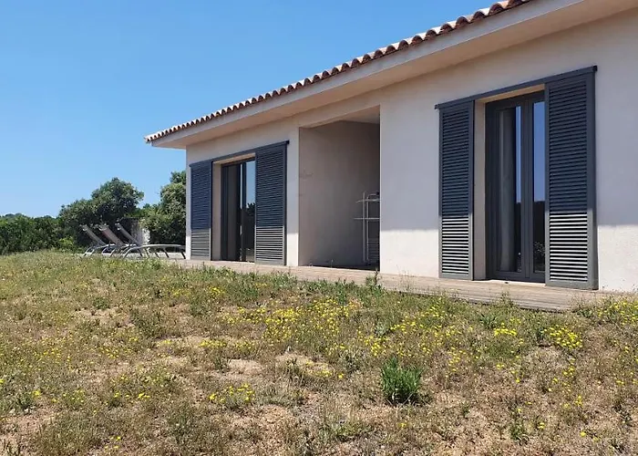 Villa au cœur du maquis