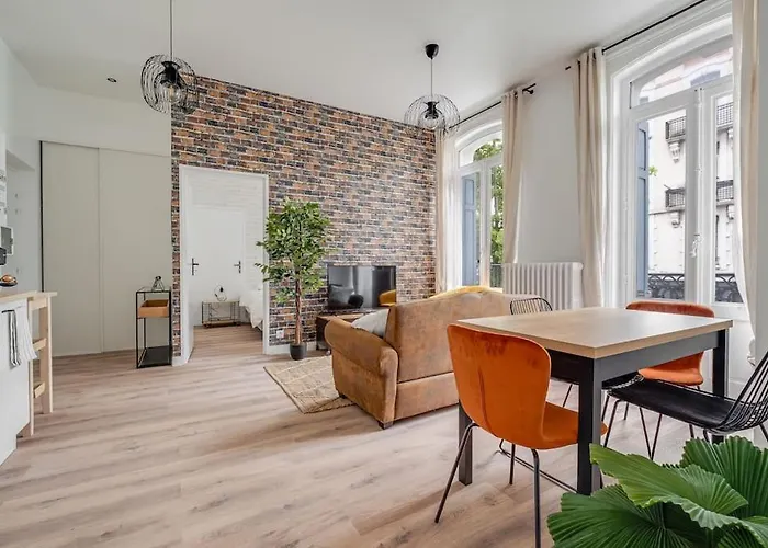 Grand Appartement «  City » Spacieux Et Moderne