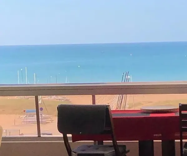 Studio - Marina 6