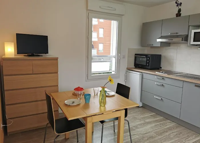 Studio St Malo Cosy By Interhome