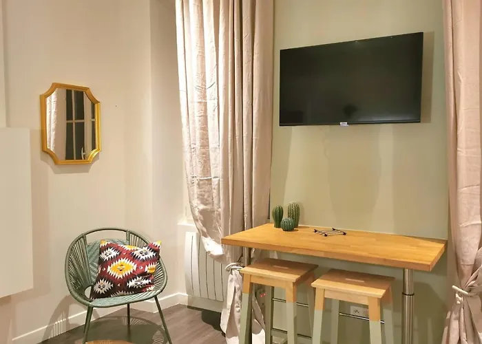 Marcelle Lender, Albi Cosy Home