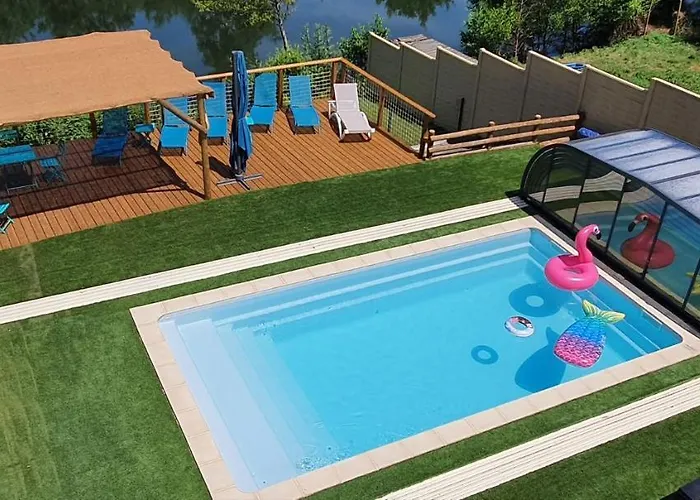 Gîte La Terrasse du Loir à 2km du Zoo de la Flèche