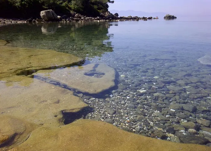 2 Bedroom Flat With Swimming Pool For Rent Mazi Village Of Bodrum