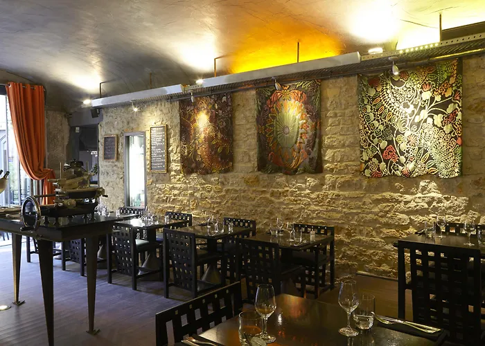 Resort: Cour des Loges Lyon, a Radisson Collection Hotel