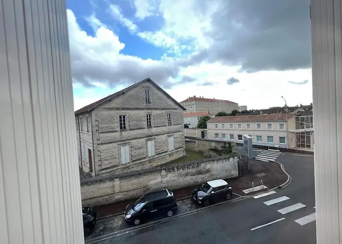 Appartement Centre Ville * Terrasse * Clim * Wifi * Haut De Gamme *