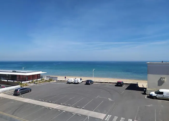F2 - 30m2 Face à la mer