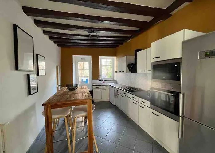 Logement Centre Ville 1 A 5 Chambres