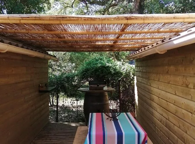 Hôtel de golf: Les chalets de Palavesa
