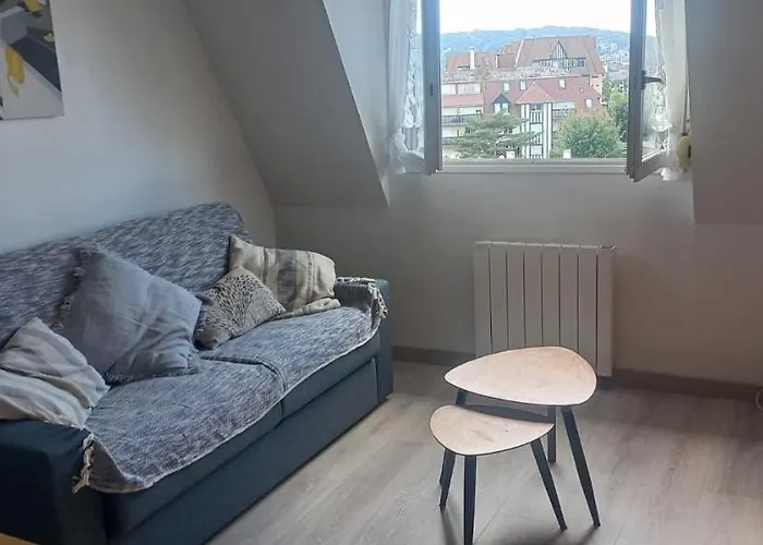 Appartement lumineux et fonctionnel en bord de mer