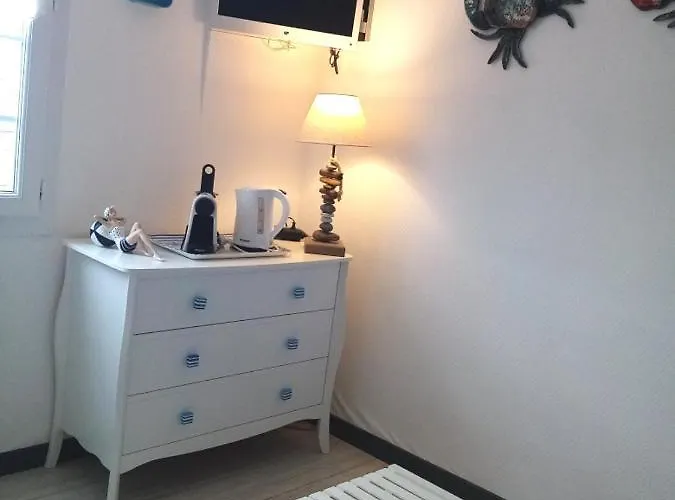 LE PETIT CABOURG de LA COUR NORMANDE Studette coeur de ville -1 à 2 personness