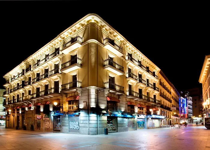 Resort: Petit Palace Preciados