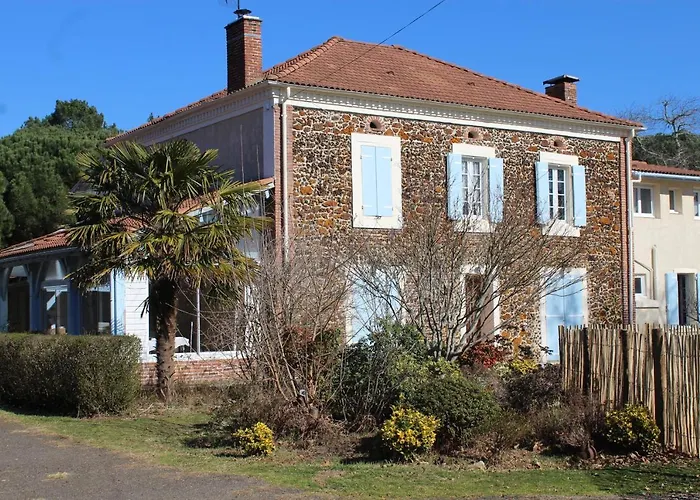 La Pinède du Chéou, Piscine, Logement indépendant, Parking, Draps, Wifi fibre