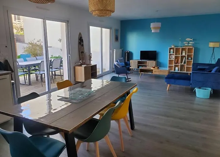 Chaleureuse Maison Moderne - Morgat