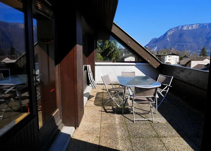 Duplex F2 avec terrasse vue lac, parking et WiFi – Annecy - FR-1-432-5