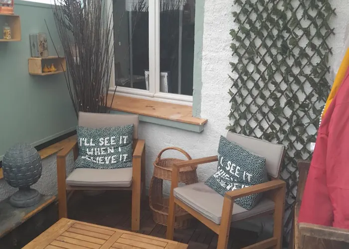 La maison de la baie, wifi, terrasse, 200m du port
