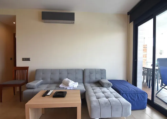 Rnet - Apartments Roses Port Trebol