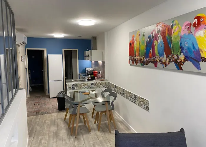 Accostage Vieux-Port - Appartements&Parking