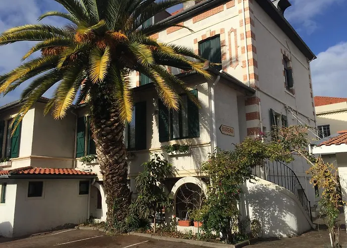 Hôtel Waterpark: Hôtel-Résidence Le Grillon