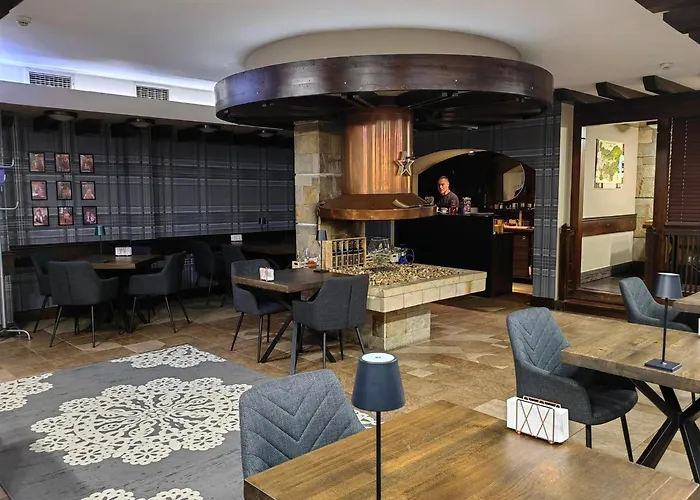 Hotel Famil - Adults Only