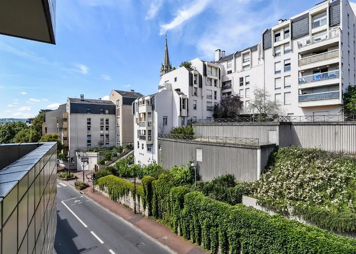 Les Hauteurs De Saint-Cloud