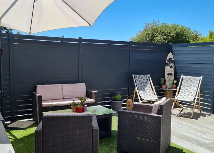 T2 Recent + Plage A 10Min + Clim + Rez De Jardin