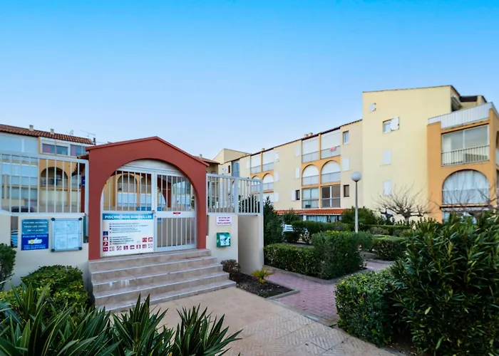 Apartment Les Maisons De La Plage-10 By Interhome