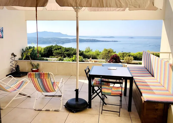 Nice Apartment For 4 Terrace With Sea View
