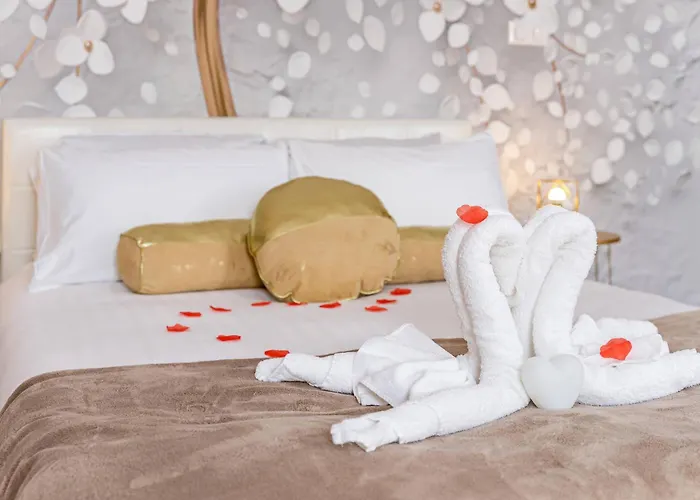 Studio romantique Baignoire XXL double Port Vieux La Ciotat
