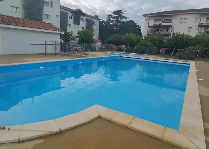 Rêve de Bisca Appartement spacieux avec jardin privatif piscine et parking privés