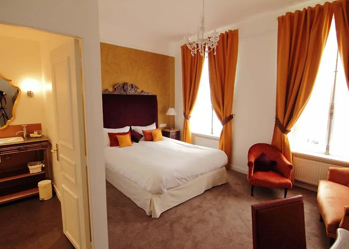 Logis Hotel Les Fuchsias