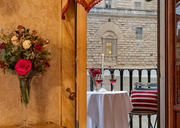 Hôtel pour familles: Piazza Pitti Palace - Residenza D'Epoca