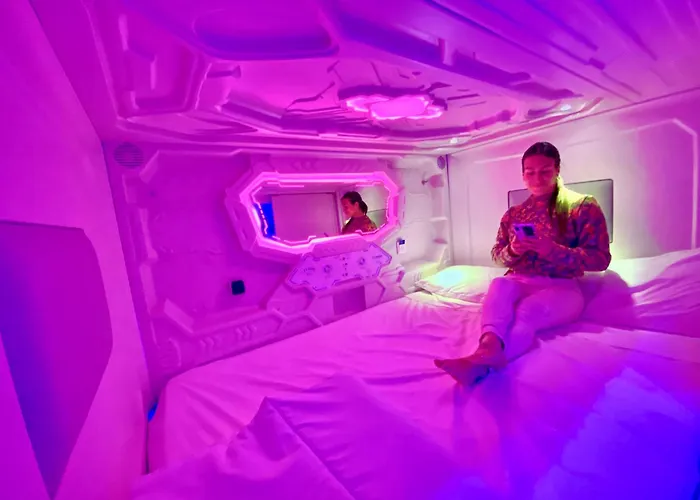 Hôtel central: Capsule Inn Valencia Hostel