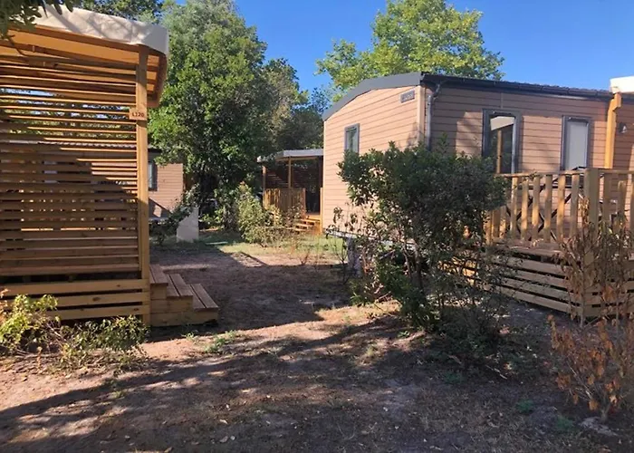 Charmant Dans Camping 5 Etoiles-Lac