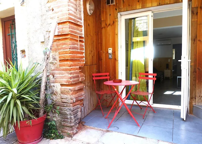 Studios Meubles Du Centre Village