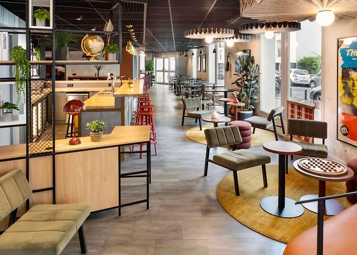 Hôtel de plage: Ibis Paris Nation Davout