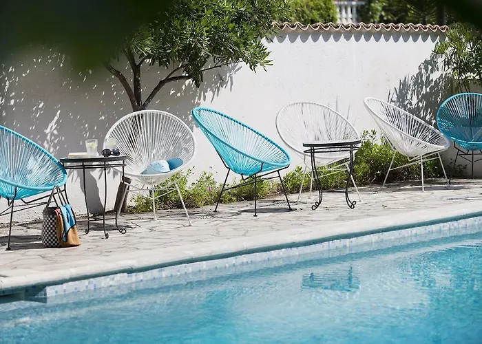 Hôtel Ping Pong: Le Val Duchesse Hotel&Appartements