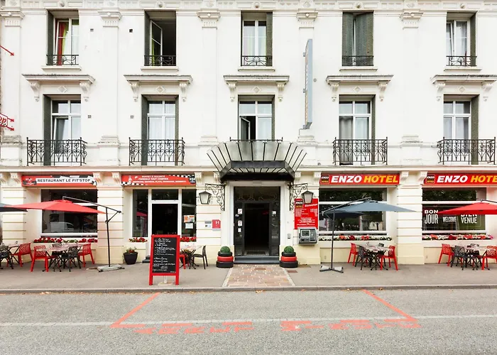 Enzo Hotels Contrexeville